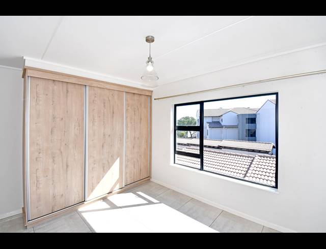 3 BEDROOM APARTMENT FOR SALE IN NOORDHANG